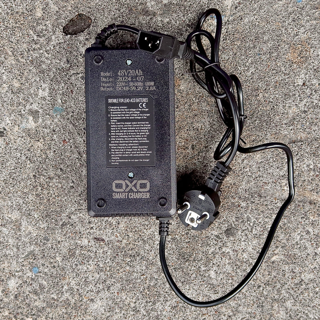 OXO Charger 48V-20Ah with Big Plug for E-Bike/Moped with Smart Charging Feature