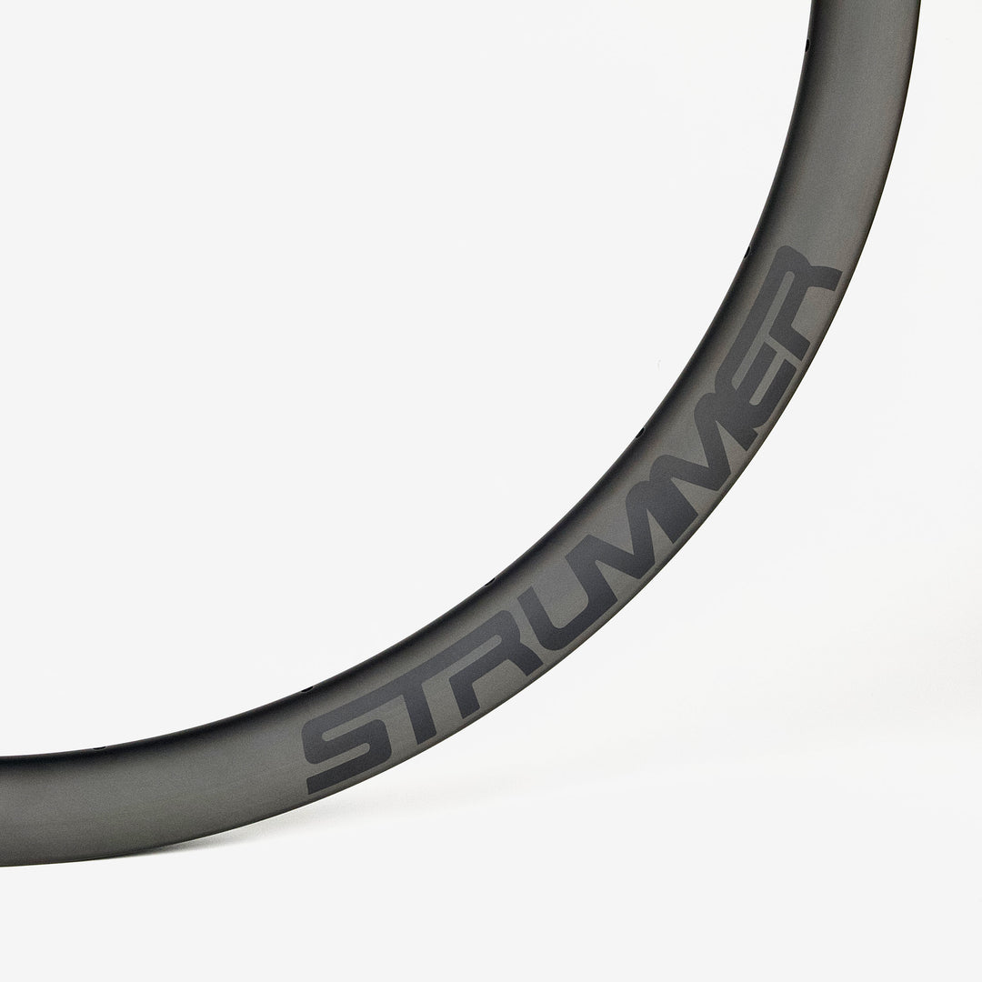 Strummer Aeroflow Pro Carbon 700C Disc-preno Rim (1 PC)