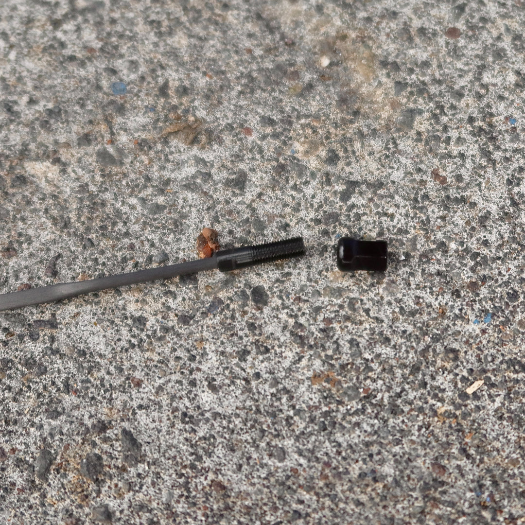 Strummer Carbon Aero Straightpull Spoke (1 Spoke & 1 Nipple)