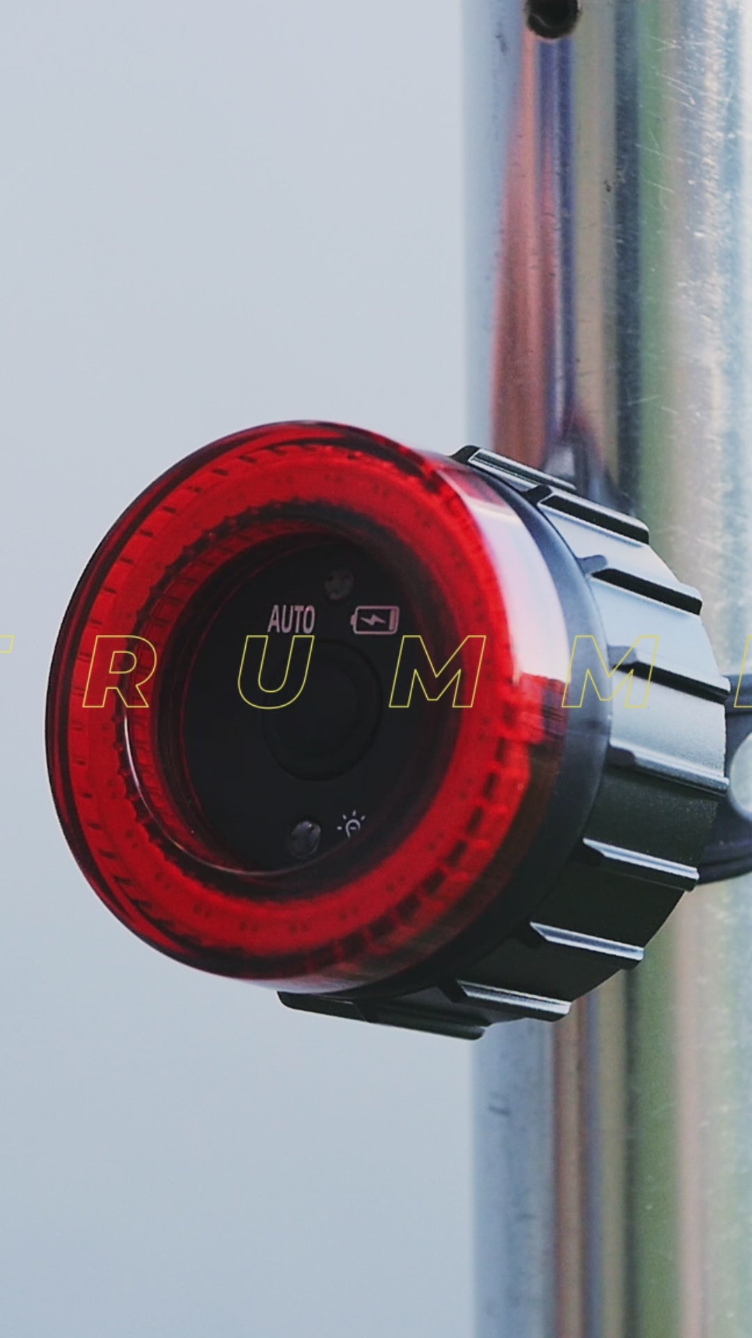 Strummer RL-60BS Smart Rear Light (na may preno sensor at auto wake up)