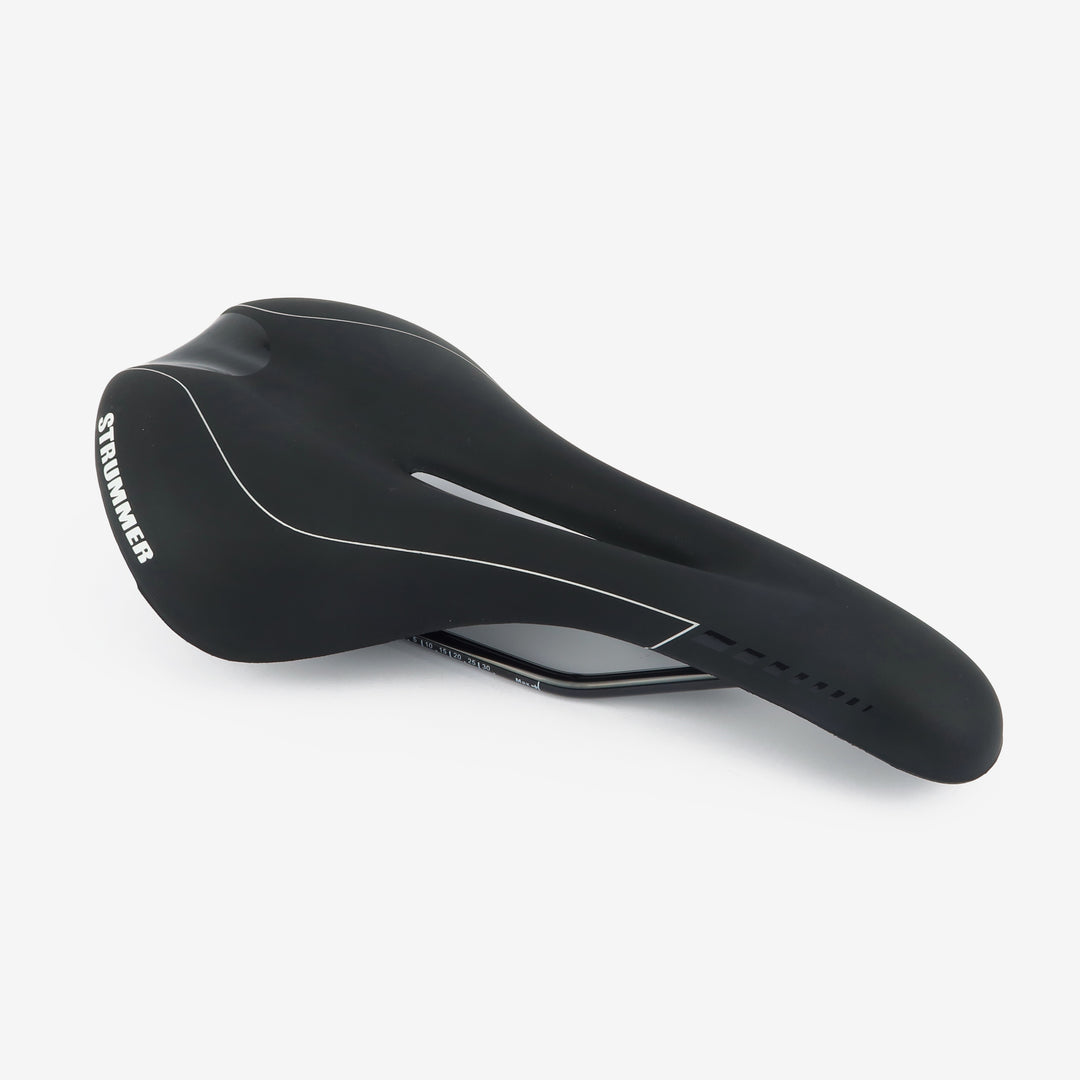 Strummer SD-3824 Saddle (145x270)