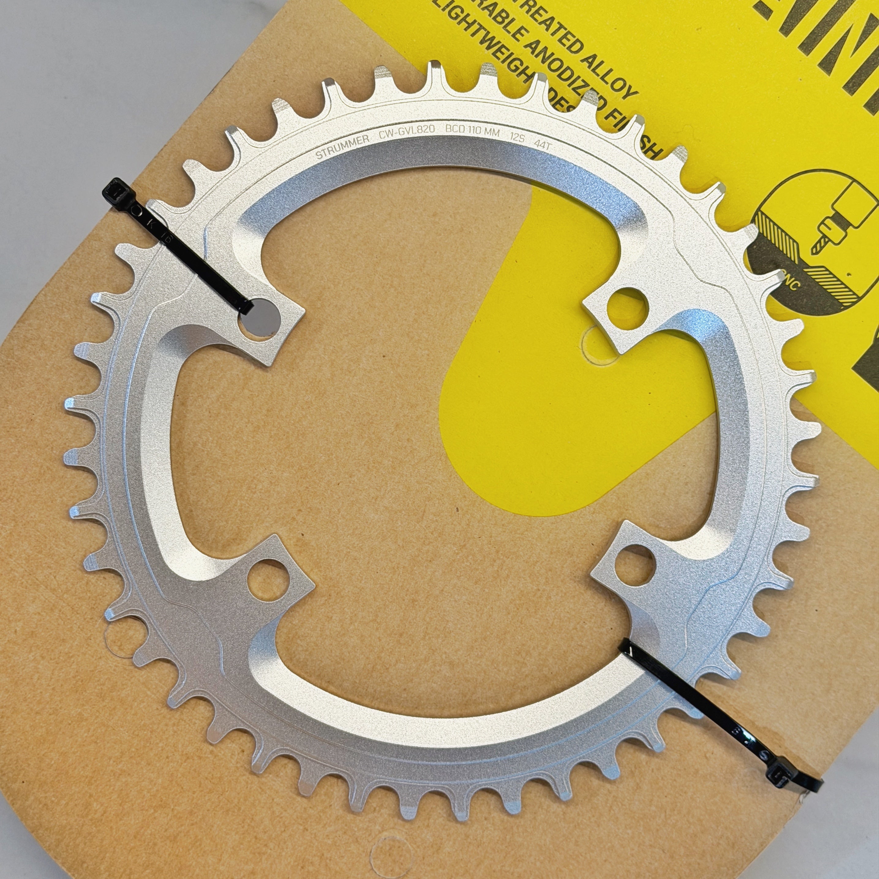 チェーンリング Strummer CW-GVL-820、BCD-110 – Strummer Bikes