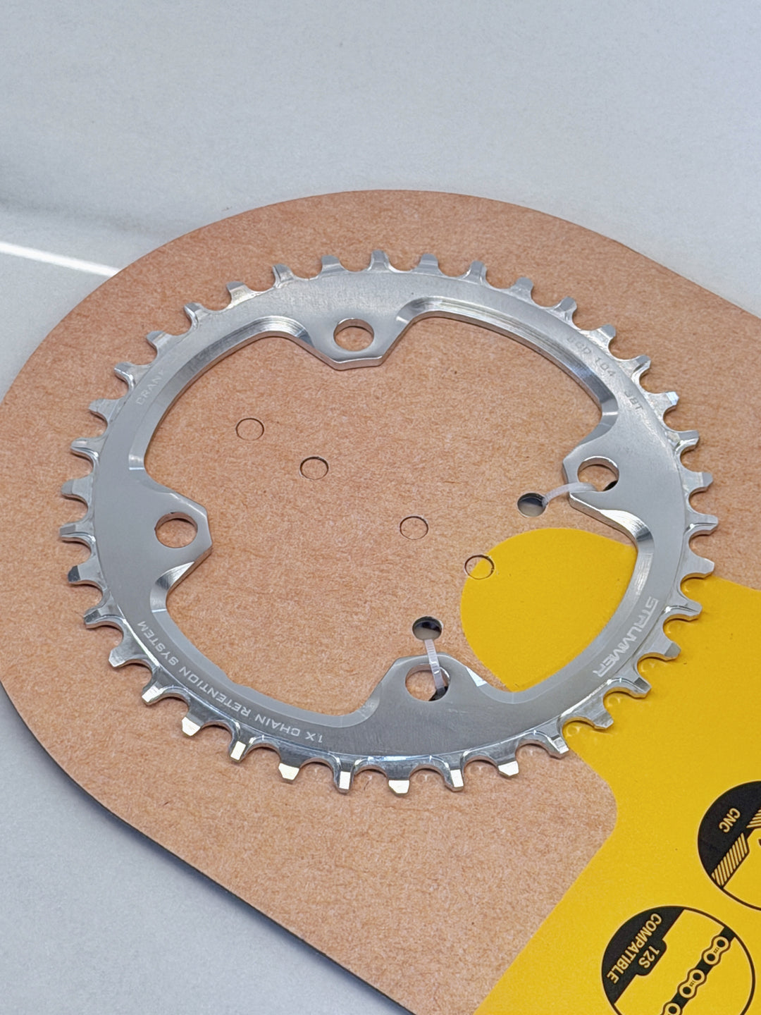 Strummer CNC Aluminium Alloy Chainrings แคบ ๆ