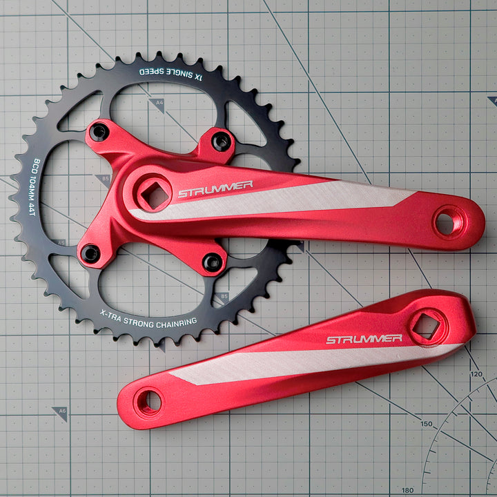 Strummer CW-7 Chainwheel with BCD-104 Steel Chainring (Square Taper Crankset)