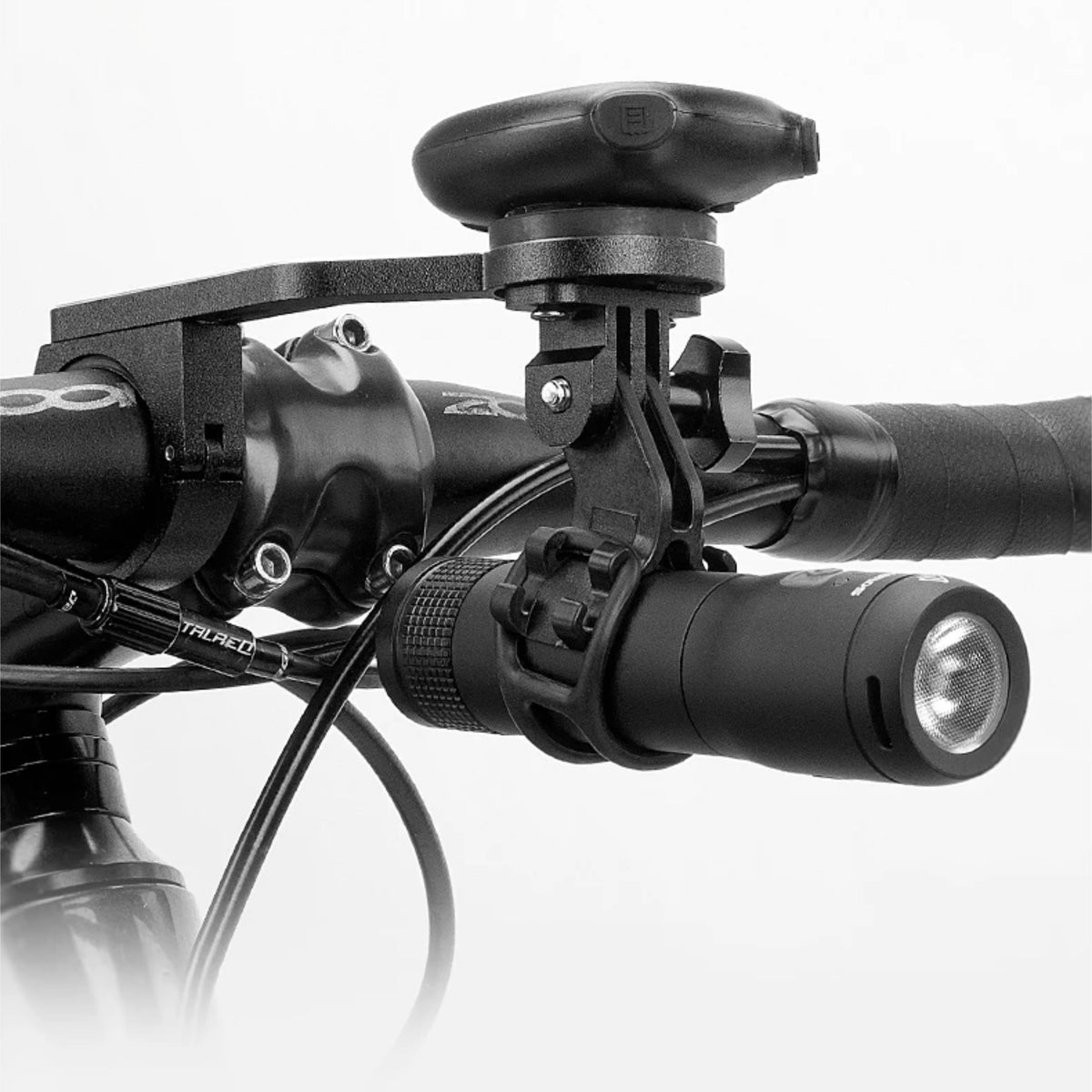 حامل كمبيوتر دراجة قابل للتعديل Strummer CM-3ADJ (يثبت بالمشبك على المقود)