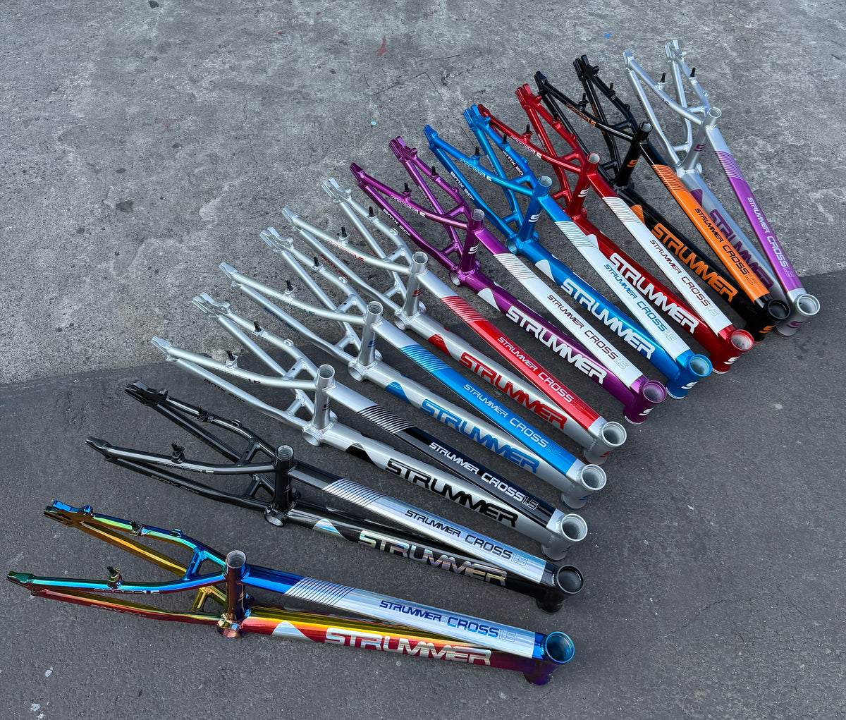 เฟรมเซ็ต Strummer Cross 1.5 (BMX, อัลลอย, สายเคเบิลกึ่งซ่อน, 20 นิ้ว)