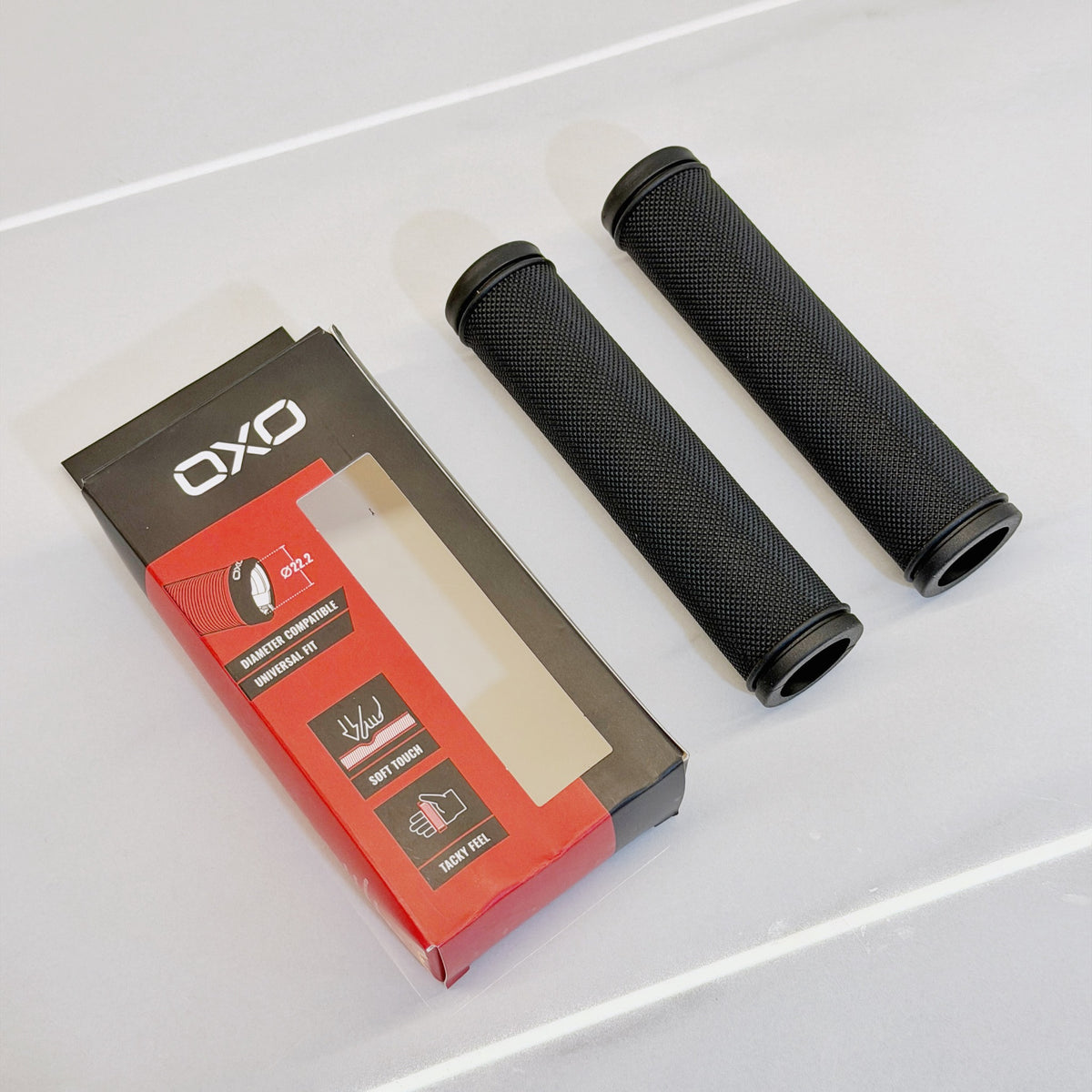Grip OXO HFT-922A Black 130 mm sepasang dengan kemasan
