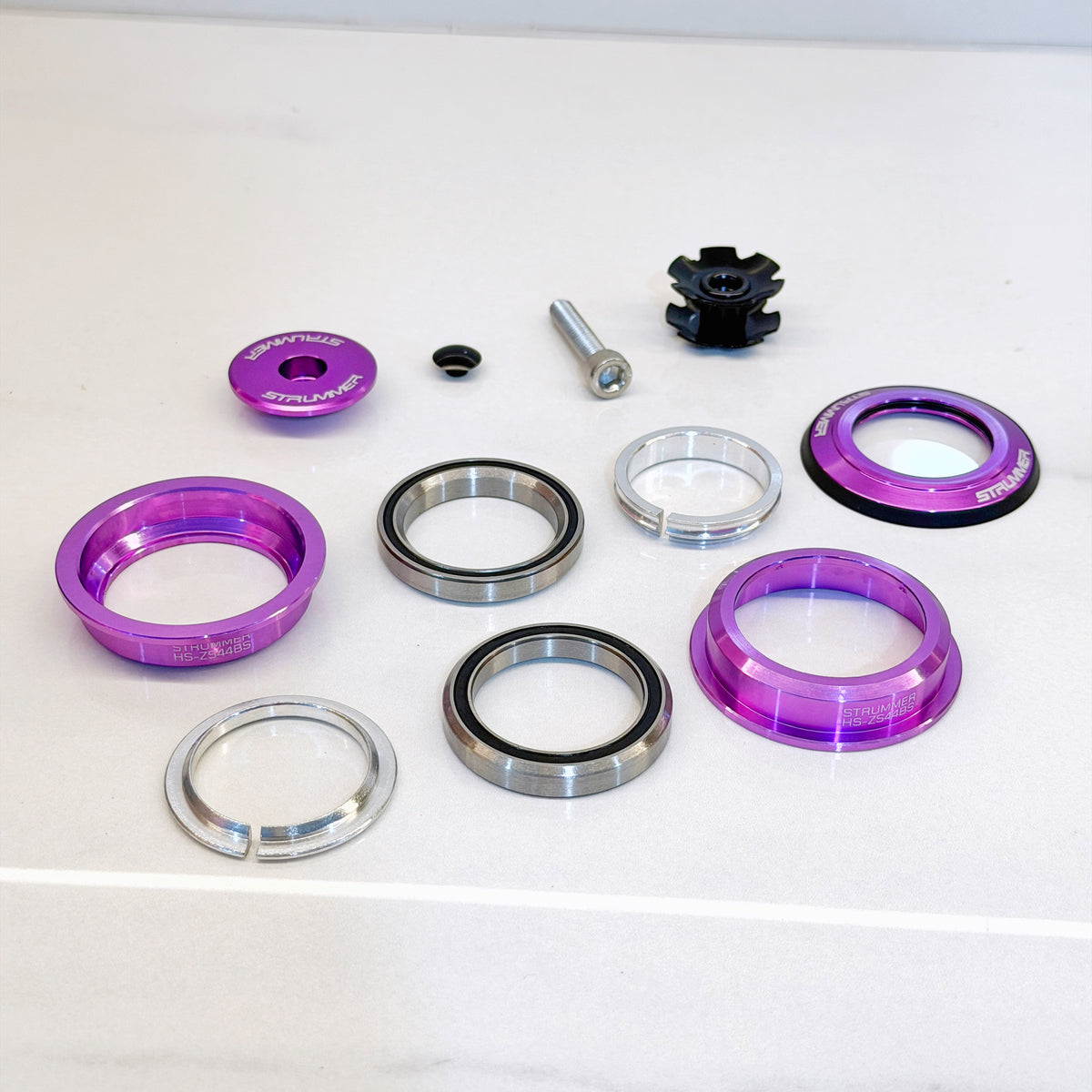 سماعة رأس Strummer HS-ZS44BS