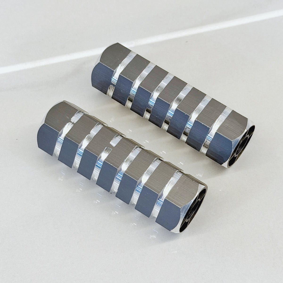 Peg (Pijakan Kaki) 25x75mm Alloy Grey PEG-00012GY