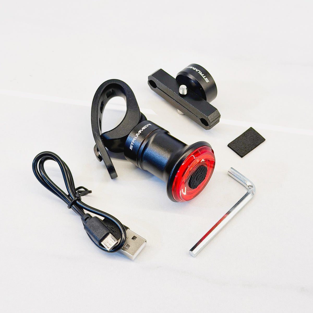 Lampu Belakang Strummer RL-100BS
