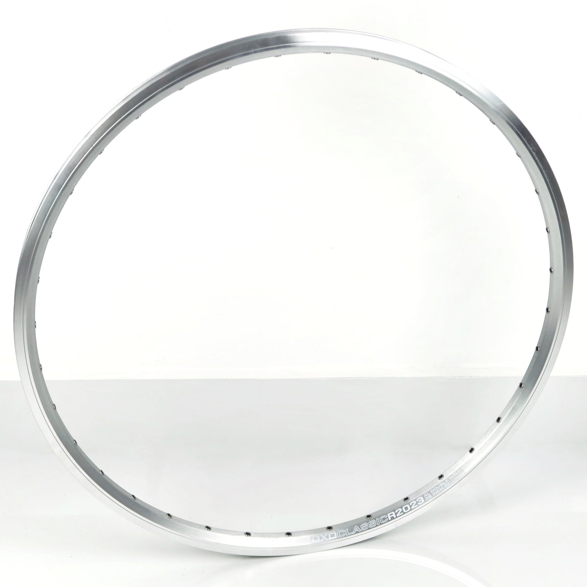 ขอบล้อ OXO Classic R2023 (อะลูมิเนียม, ผนังสองชั้น, AV, รูร้อยซี่ลวด)