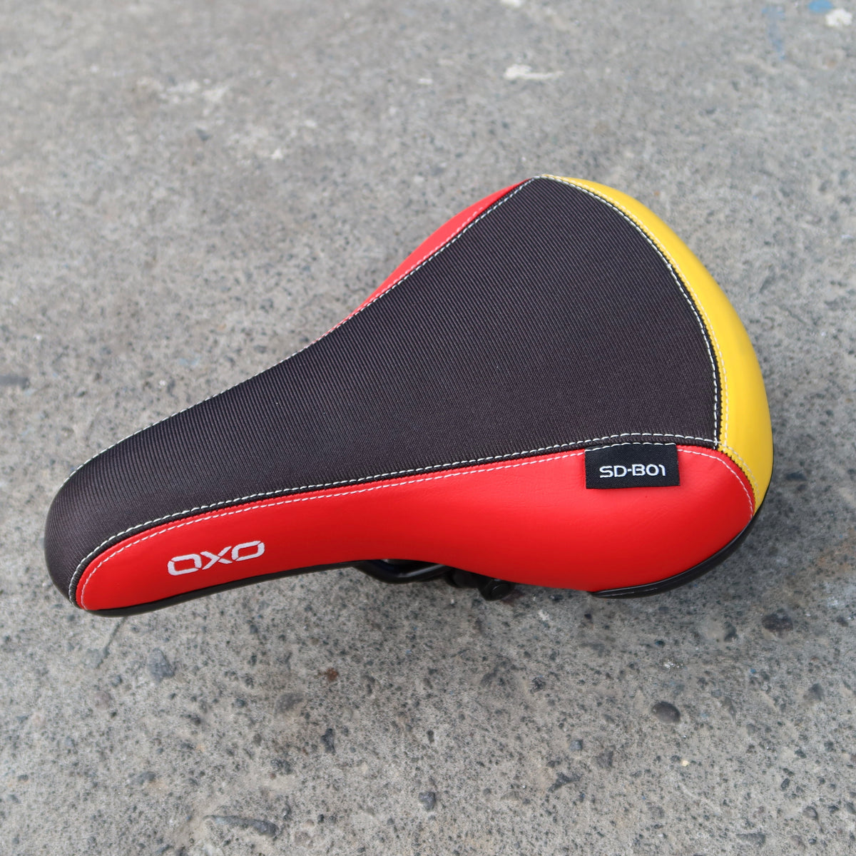 OXO SD-B01 Sattel mit Klemmvorrichtung für BMX