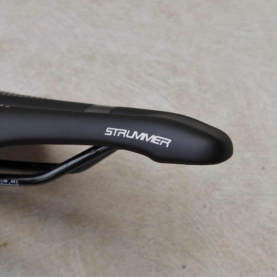 Strummer SD-8974 Bicycle Saddle with Hole