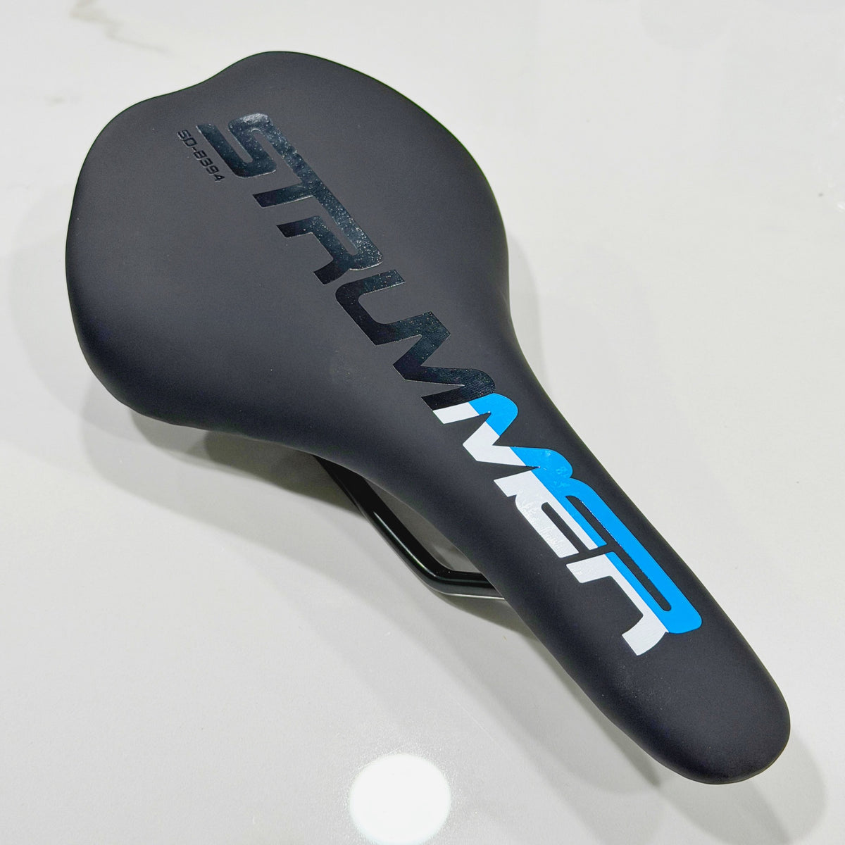 Sadel Strummer SD-H8394 Black-White-Blue