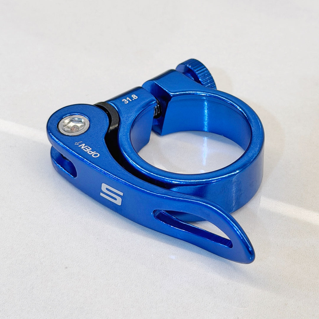 Zadelklem Strummer S-logo