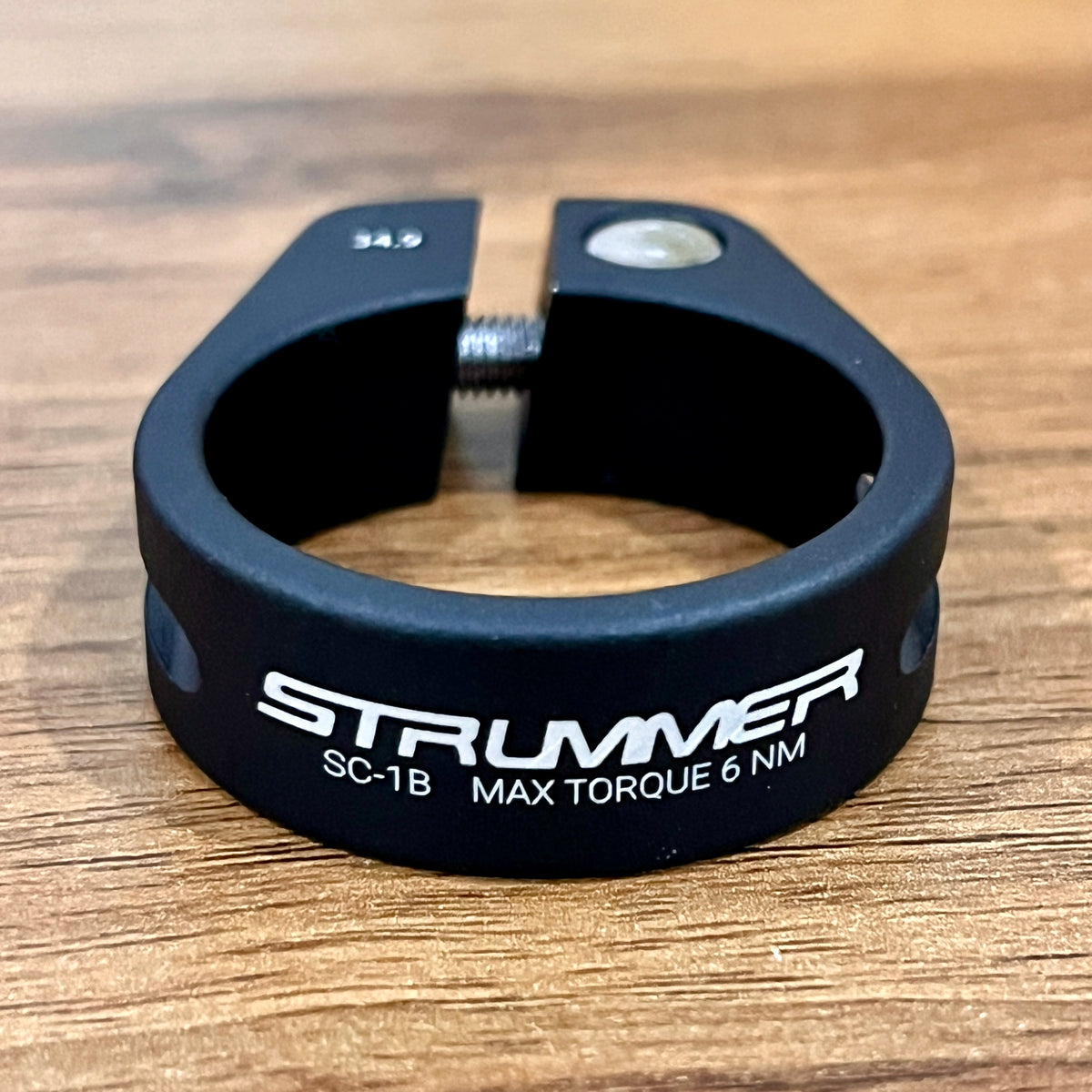 Sattelstützenklemme Strummer SC-1B mit einem Bolzen (31.8/34.9)