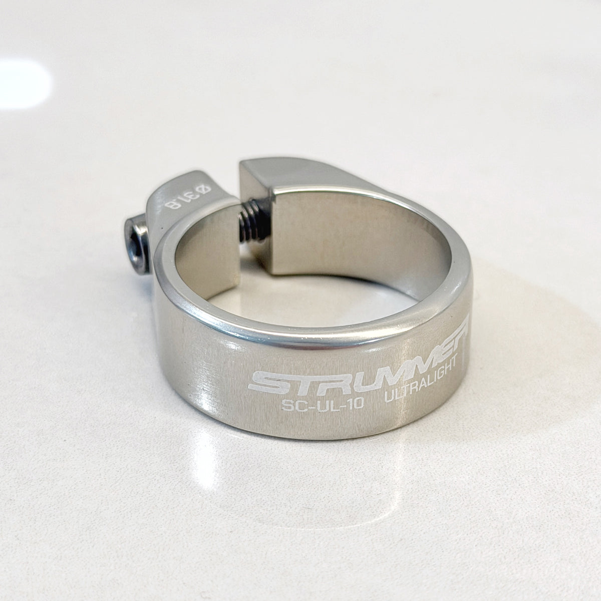 Sattelklemme Strummer SC-UL-10 Ultralight AL7075 (28.6/31.8/34.9)