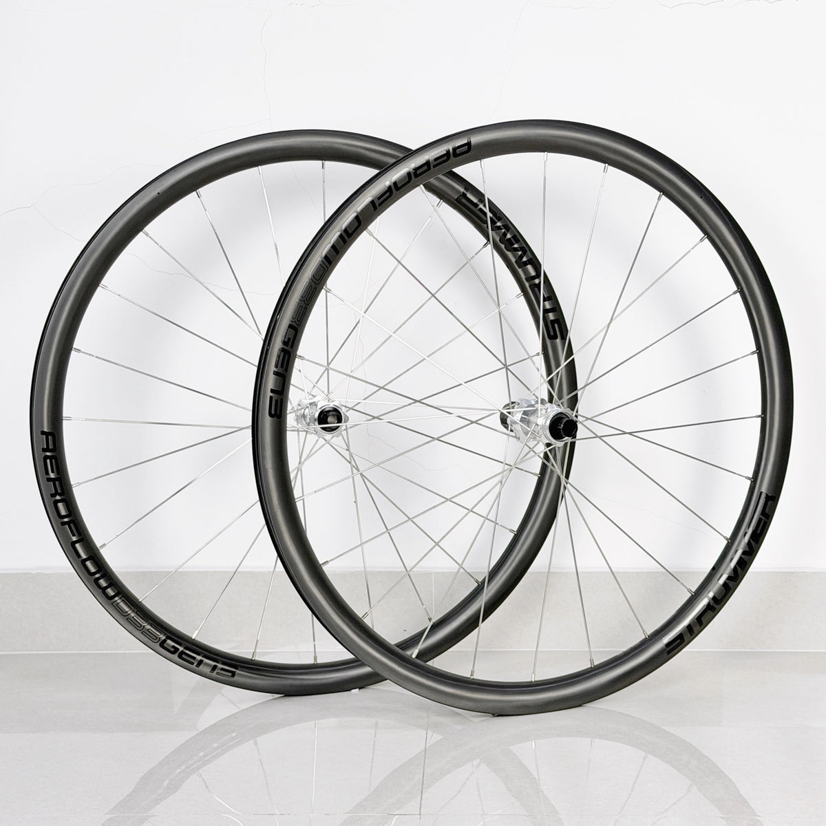 Wheelset Strummer Aeroflow Gen3 D33 HR-250S hub silver dan spoke silver