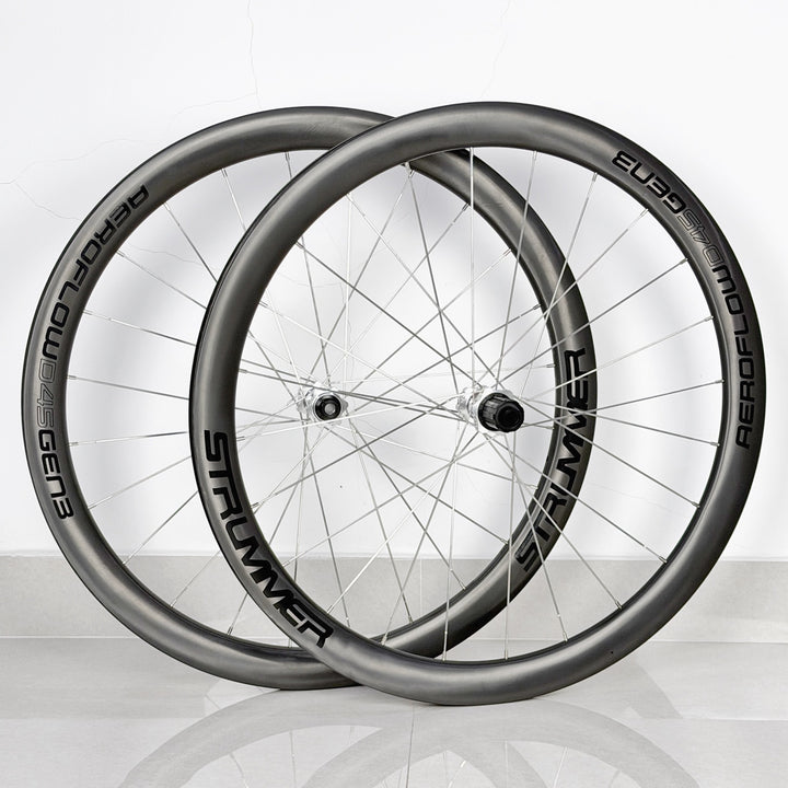 Strummer Aeroflow Gen3 D45 HR-250S hub silver spoke silver — Wheelset tampak keseluruhan