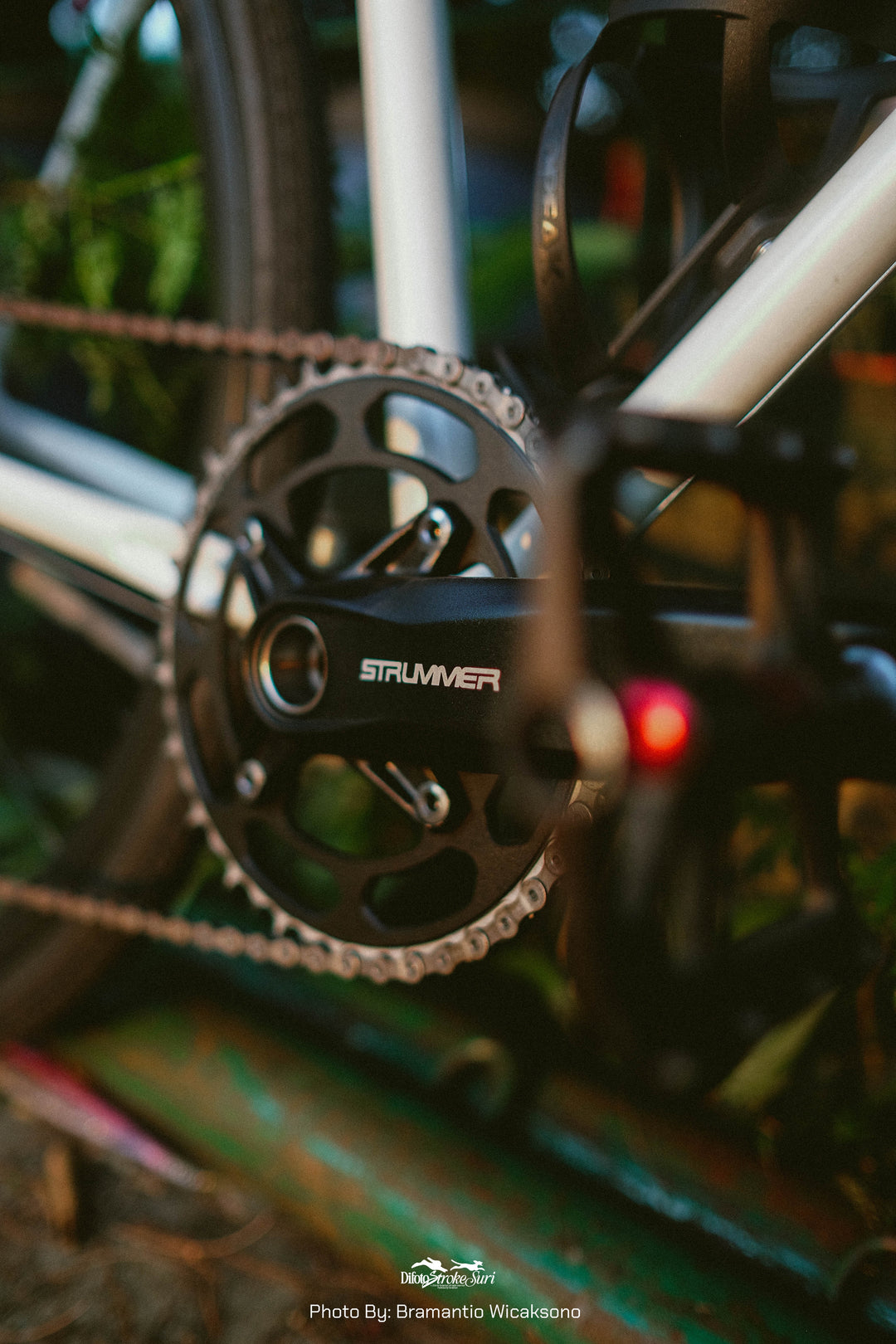 Strummer CW-098 Chainwheel/Crankset, BCD-104, 24 mm Spindle
