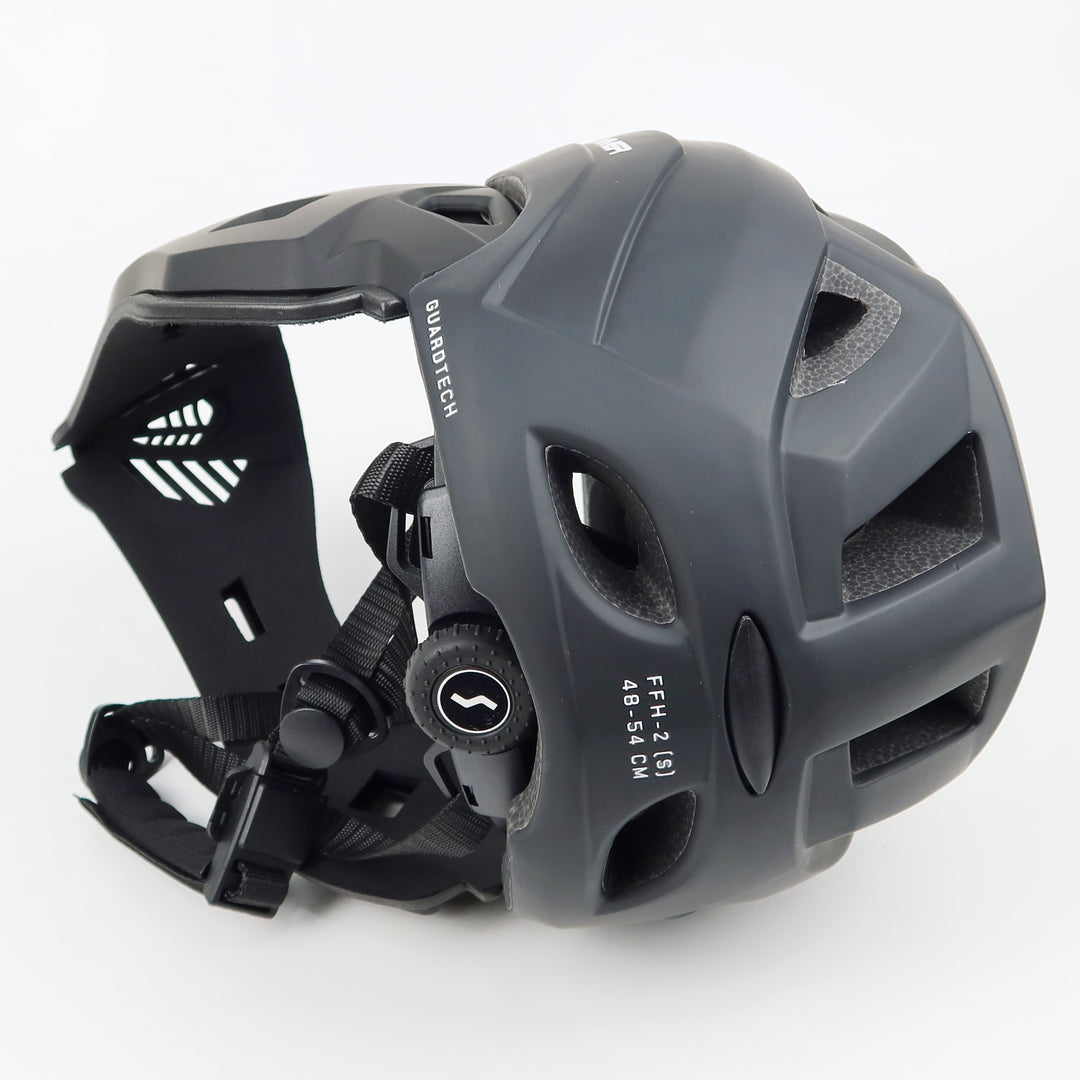 Strummer FFH-2 Guard Tech Helmet (Children, Small, 48-54 cm)