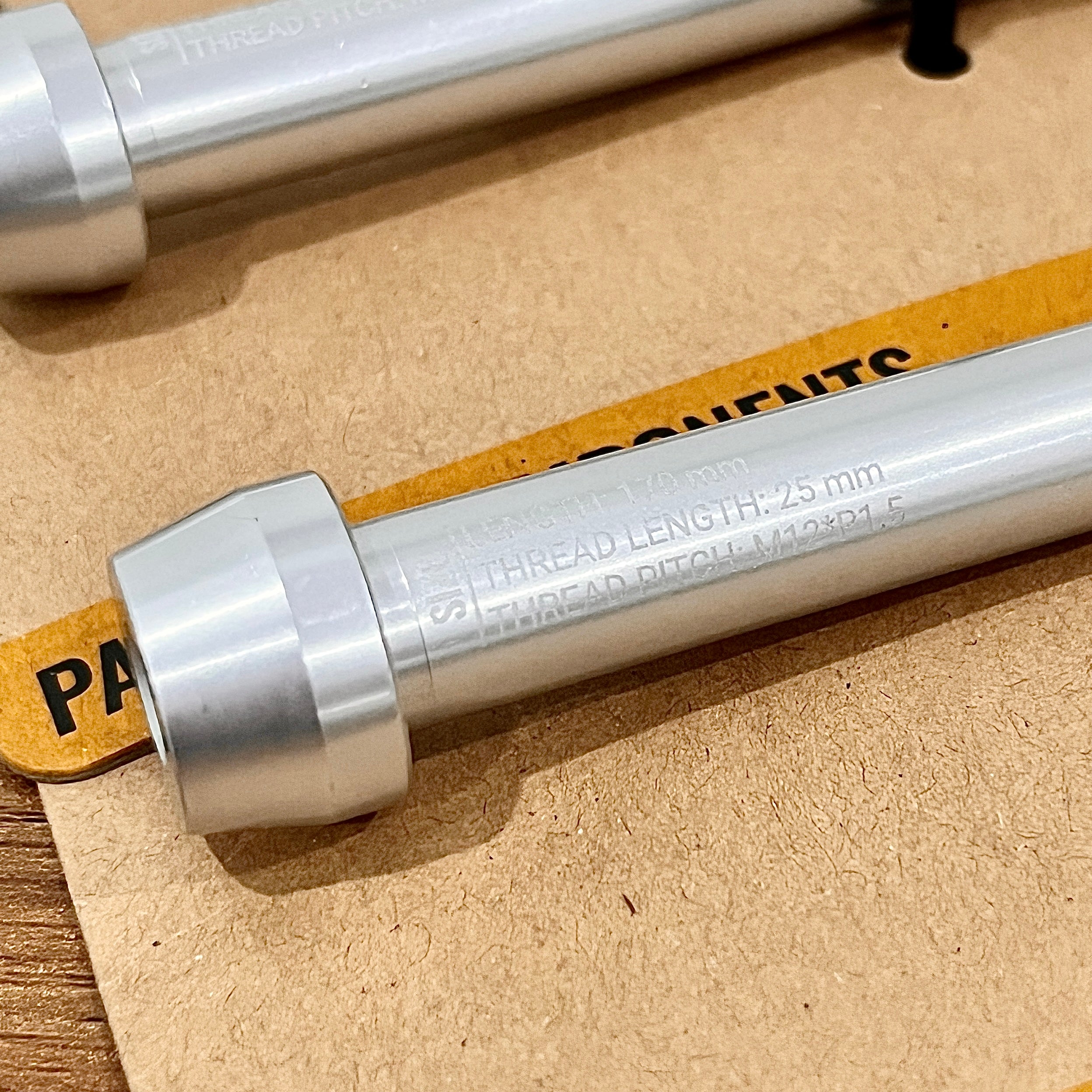 Adattatore Thru Axle Per Bike Trainer - 12x142-148mm, Filettatura M12x1.5/1.75 | Lega Di Alluminio