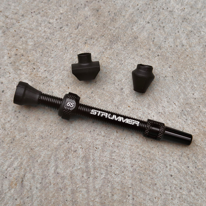 Strummer Pressa/FV tubeless valve na may integrated core remover