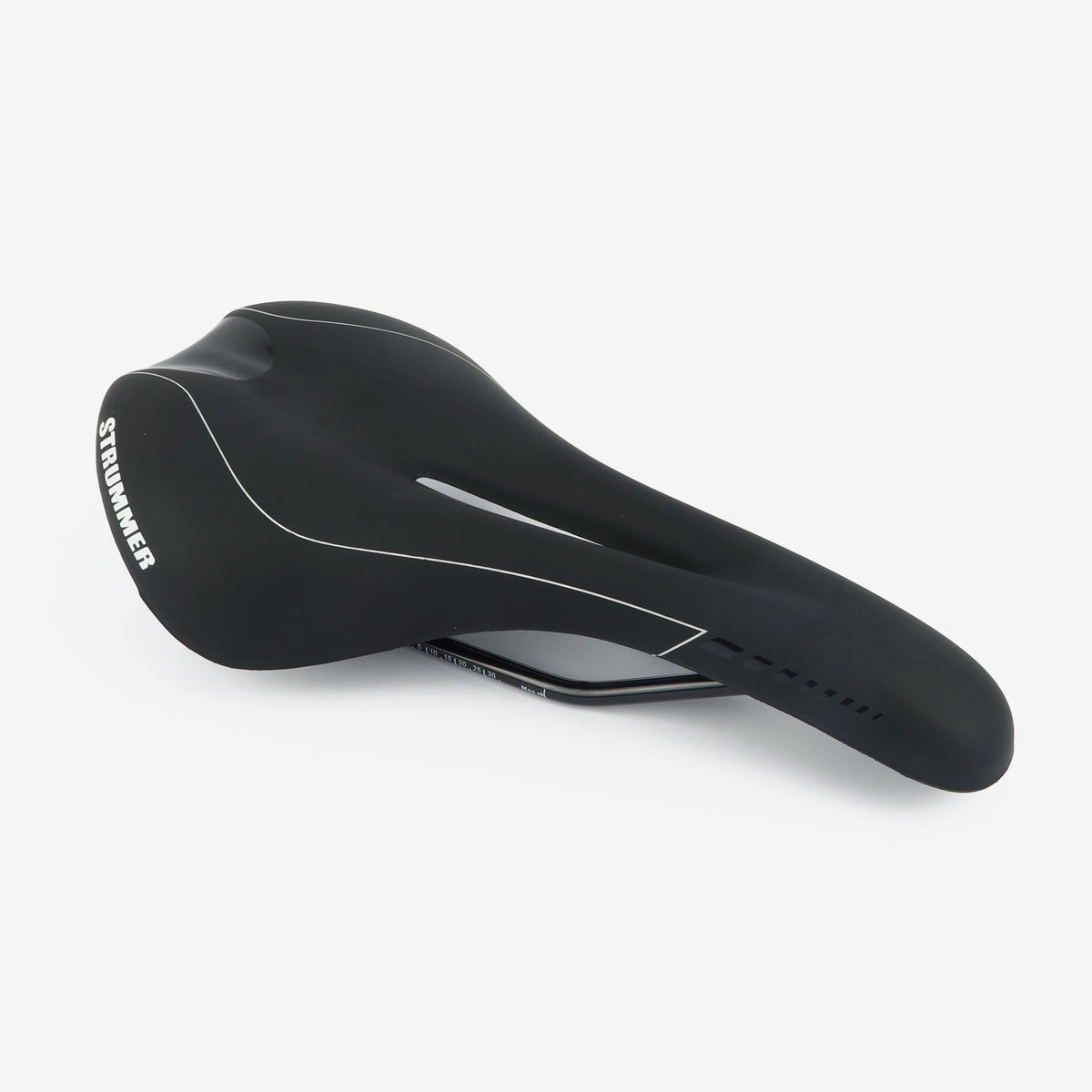 (Produit abandonné) Selle Strummer SD-3824 (145x270)